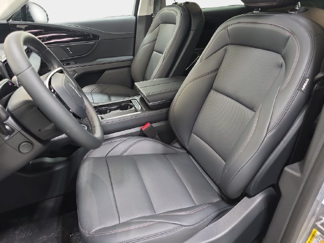 New 2026 Lincoln Nautilus Premier w/ Equipment Group 102A AWD/4WD image 11