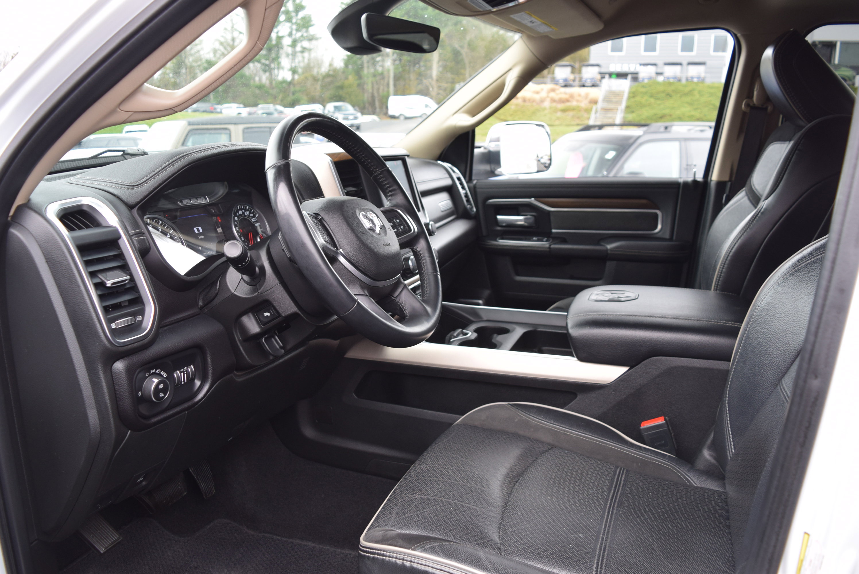 Used 2022 RAM 2500 Laramie w/ Snow Chief Group image 9