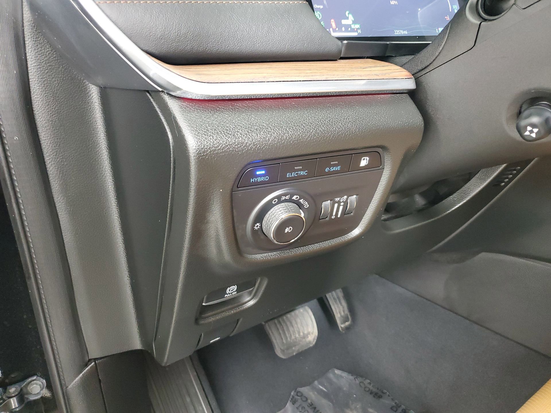 Used 2022 Jeep Grand Cherokee Summit w/ Advanced Protech Group IV image 30