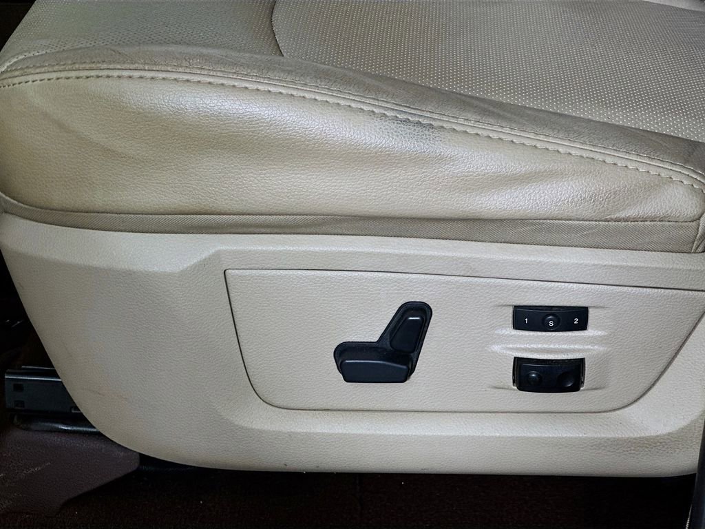 Used 2016 RAM 2500 Laramie image 23