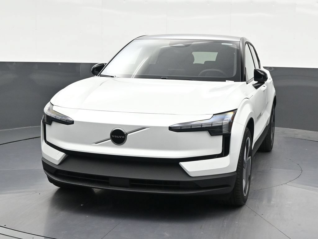 New 2026 Volvo EX30 Plus w/ Protection Package Premier AWD/4WD image 8