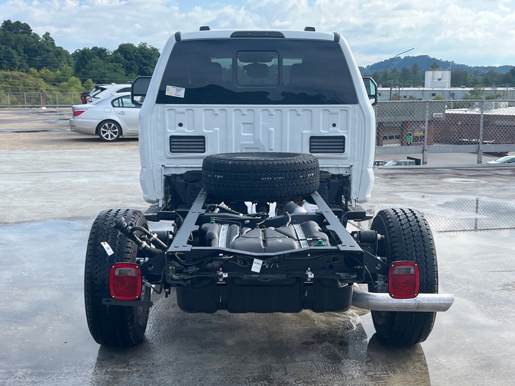 New 2026 Ford F350 XL w/ XL Chrome Package image 20