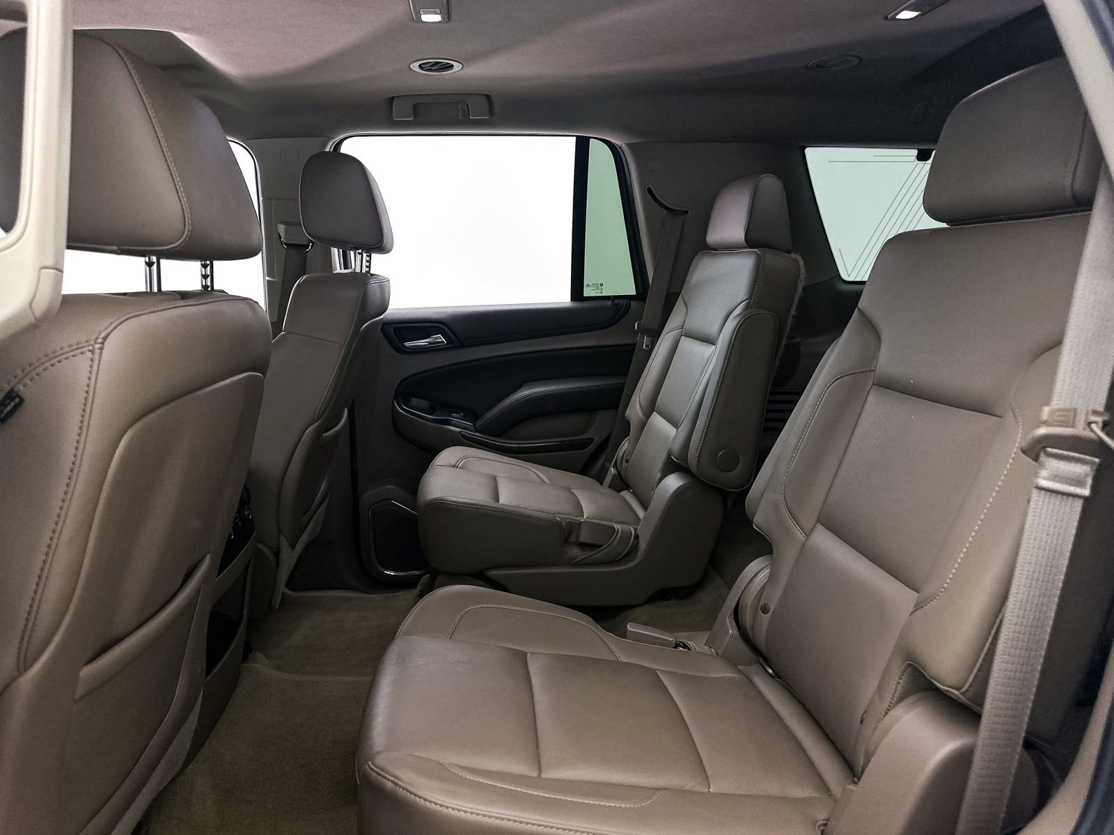 Used 2015 Chevrolet Tahoe LT w/ Luxury Package RWD image 35