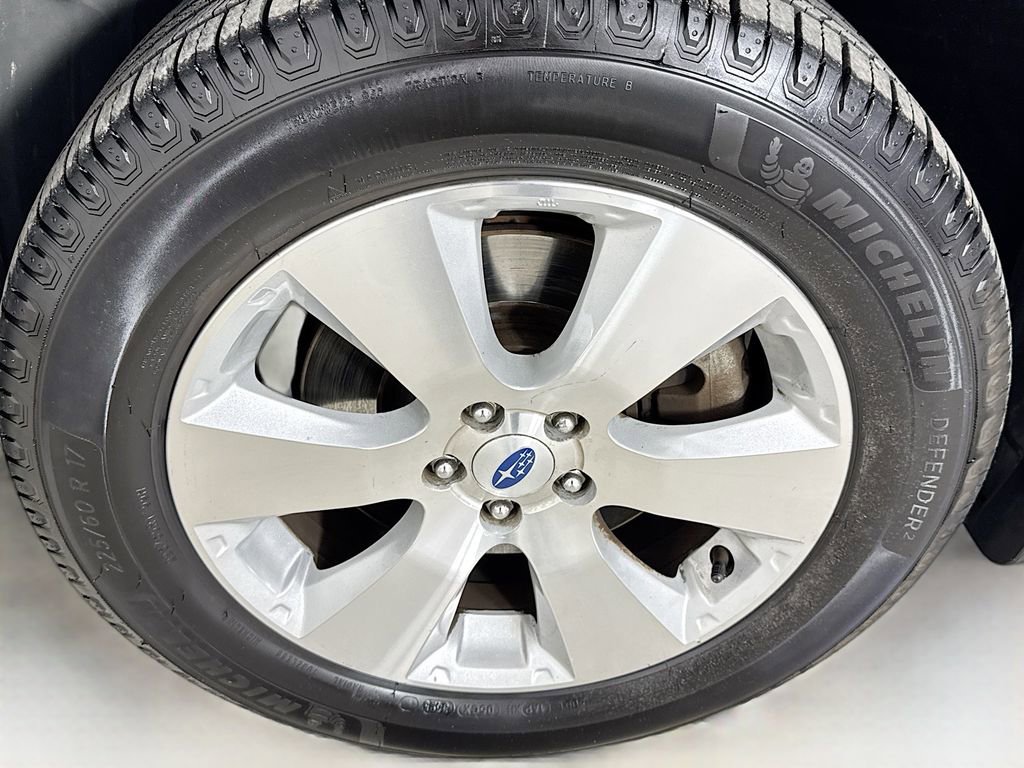 Used 2012 Subaru Outback 3.6R Limited AWD/4WD image 37