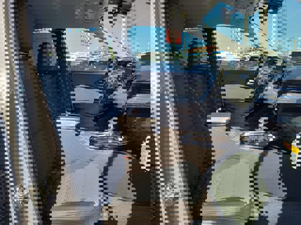 New 2026 Chevrolet Trax LT w/ Driver Confidence Package image 15