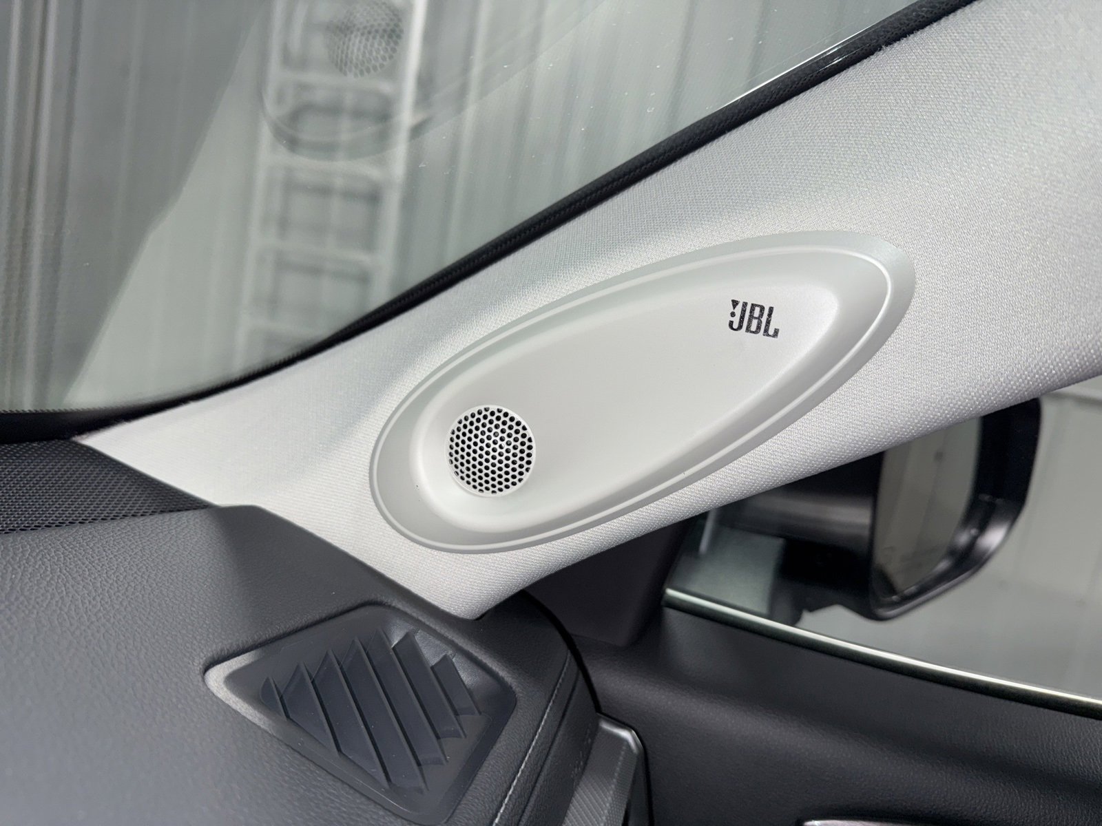 New 2026 Toyota Highlander Platinum image 33