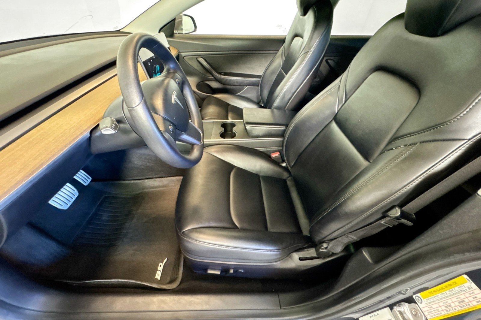 Used 2020 Tesla Model 3 Performance image 18