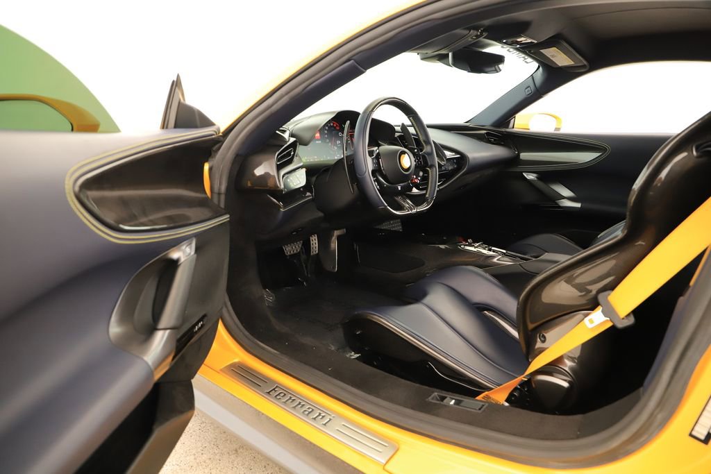 Used 2021 Ferrari SF90 Stradale image 12