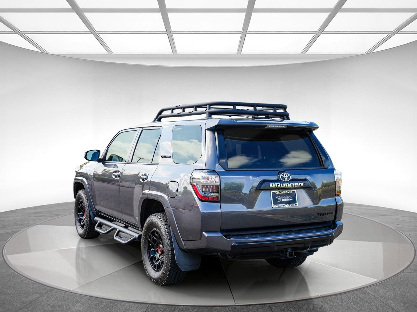 Used 2021 Toyota 4Runner TRD Pro AWD/4WD image 2