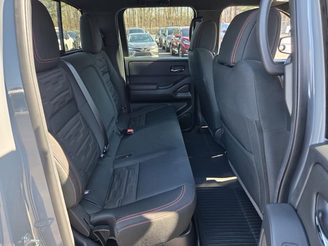 Certified 2025 Nissan Frontier PRO-4X image 11