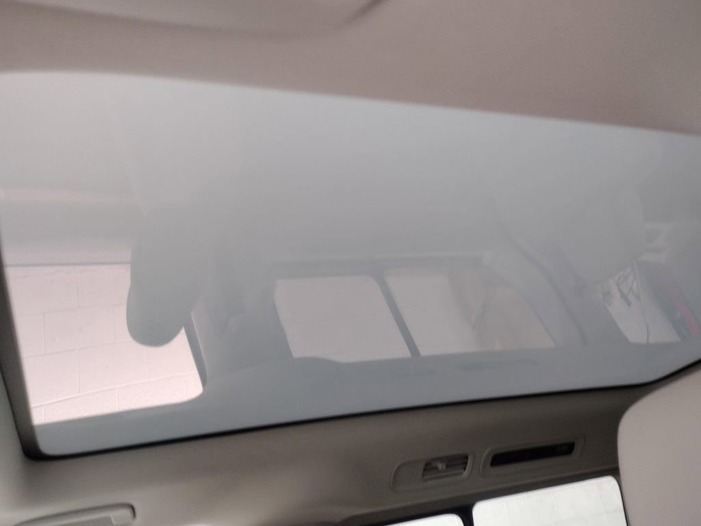 New 2025 Volkswagen ID. Buzz 1st Edition image 26