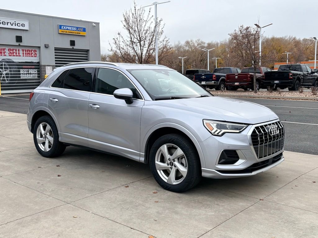 Used 2022 Audi Q3 2.0T Premium Plus image 5