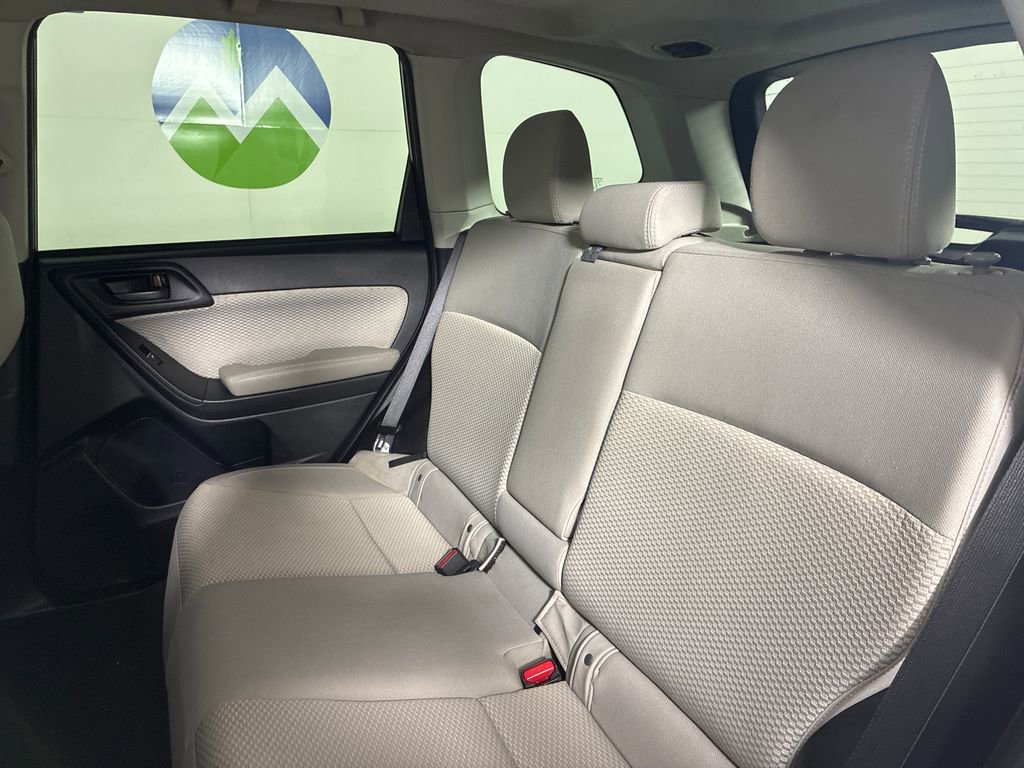 Used 2018 Subaru Forester 2.5i Premium w/ All-Weather Package image 24