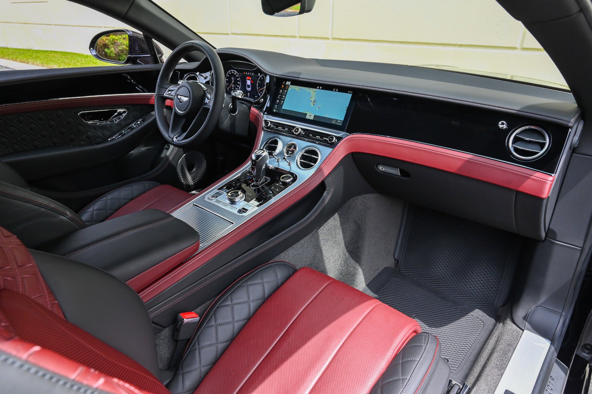 Used 2020 Bentley Continental GT V8 AWD/4WD image 8