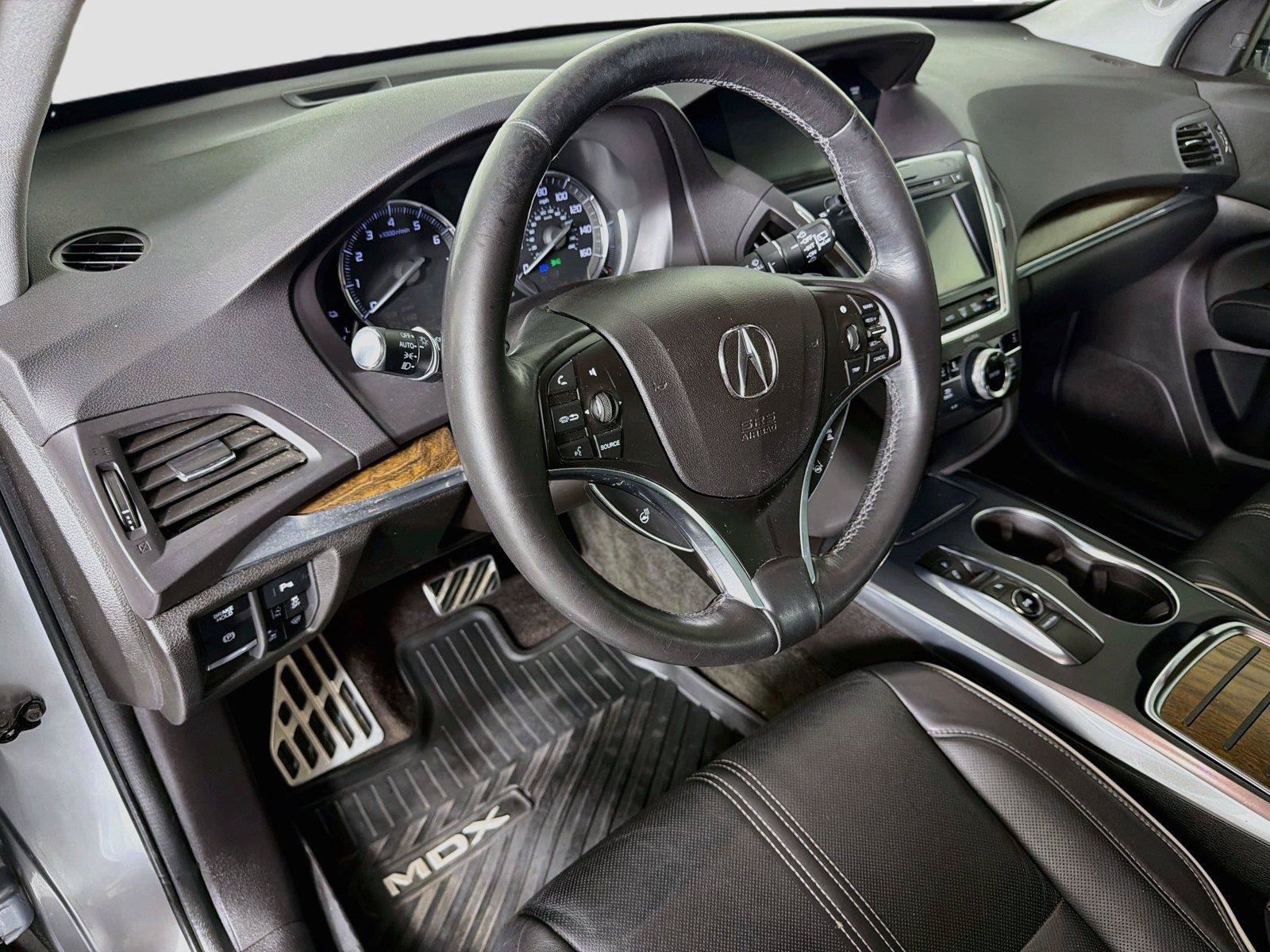 Used 2017 Acura MDX w/ Advance Package AWD/4WD image 9