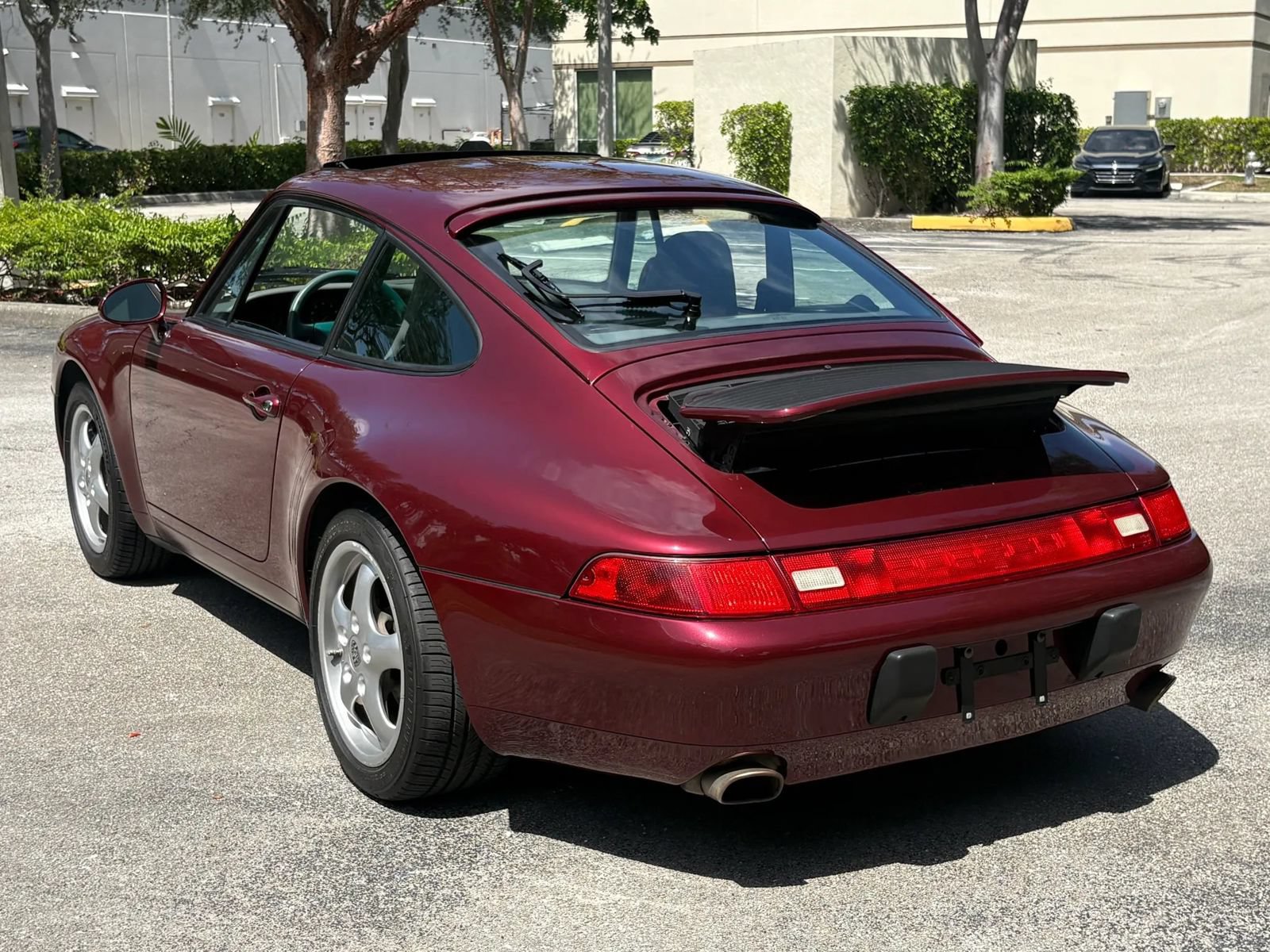 Used 1997 Porsche 911 Carrera image 25