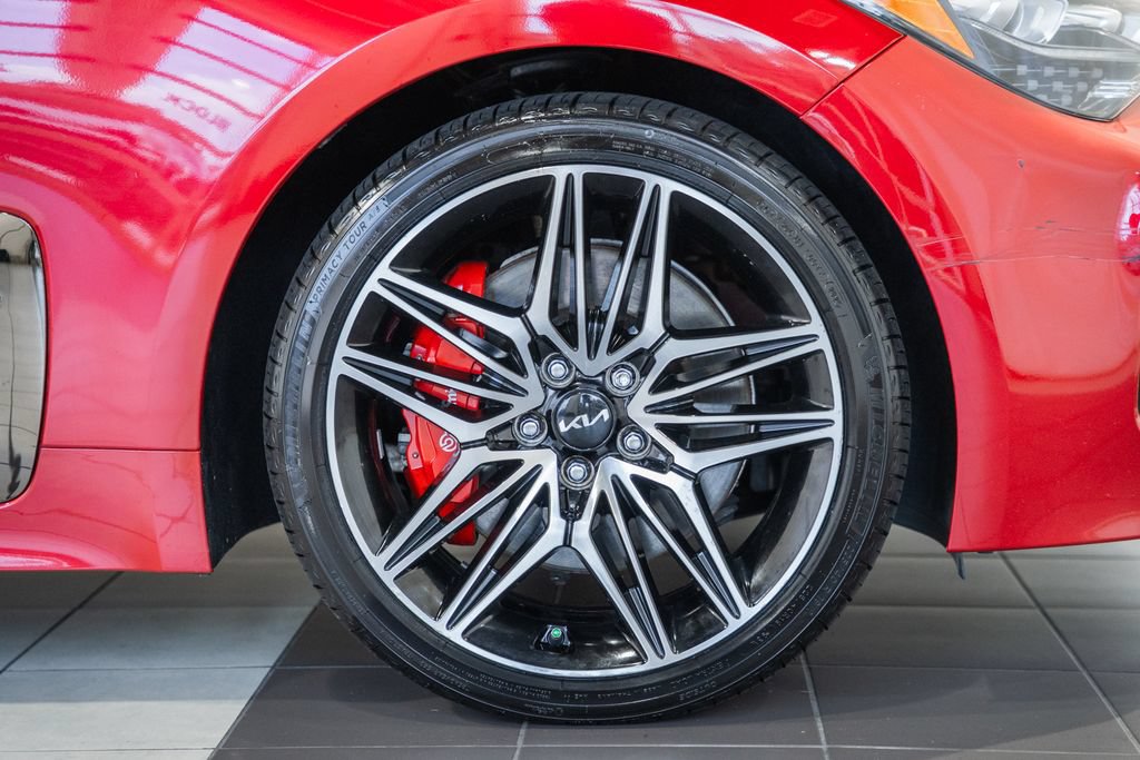 Used 2022 Kia Stinger GT2 AWD/4WD image 15
