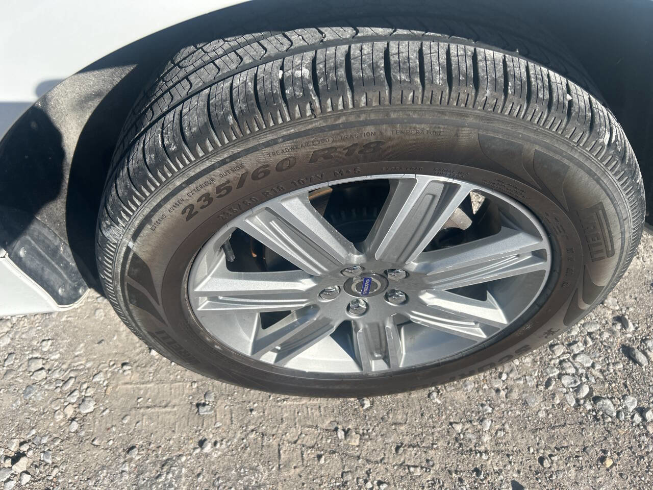 Used 2017 Volvo XC60 T5 Inscription w/ Advanced Package image 10