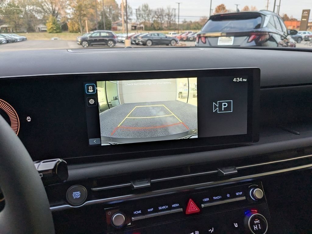 New 2026 Hyundai Tucson SEL Plus FWD image 9