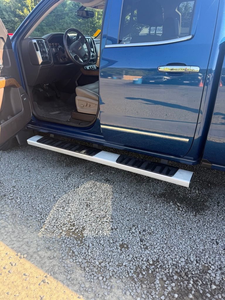 Used 2017 Chevrolet Silverado 1500 LTZ AWD/4WD image 21