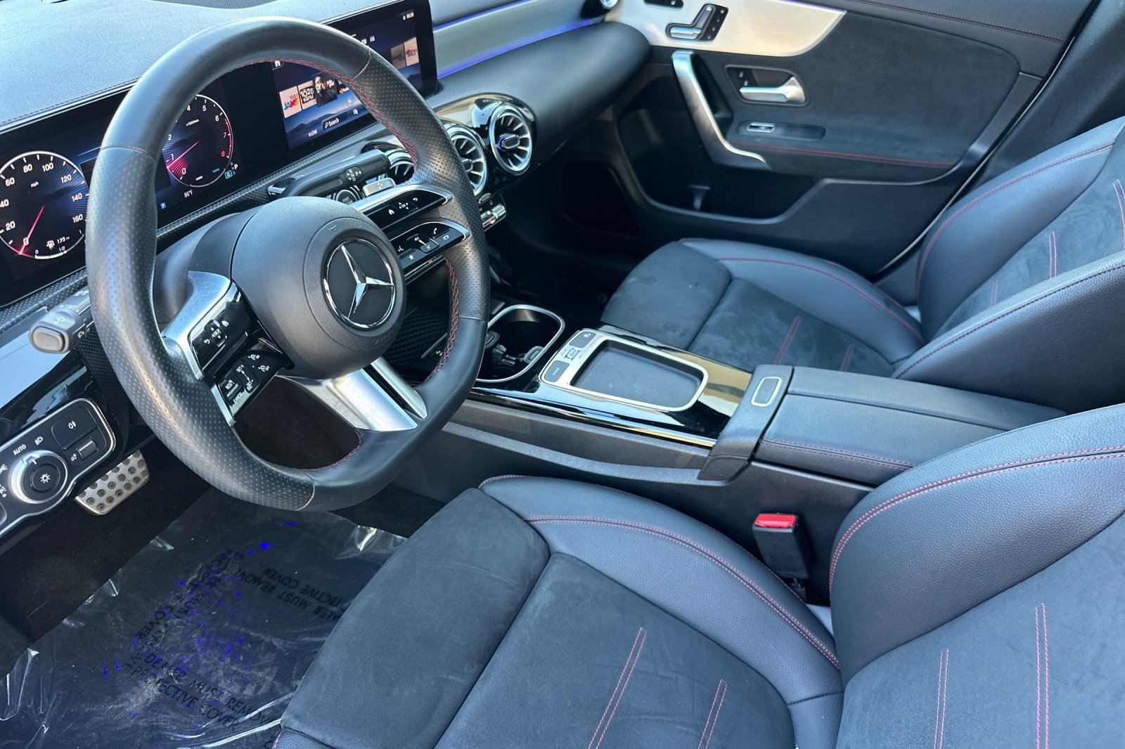Used 2024 Mercedes-Benz CLA 250 image 4