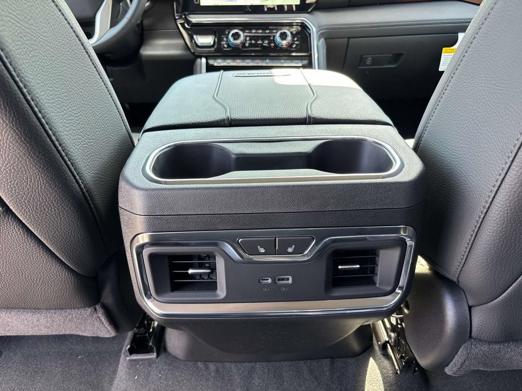 New 2026 GMC Sierra 2500 Denali w/ Denali Reserve Package AWD/4WD image 8