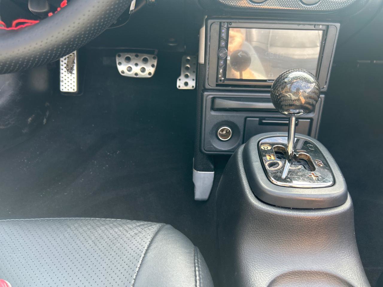 Used 2003 Toyota MR2 RWD image 6