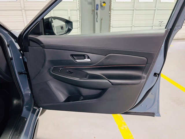 New 2026 Nissan Sentra SR w/ Floor Mat Package FWD image 34