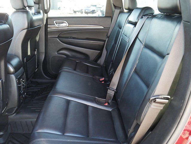 Used 2020 Jeep Grand Cherokee Limited image 16