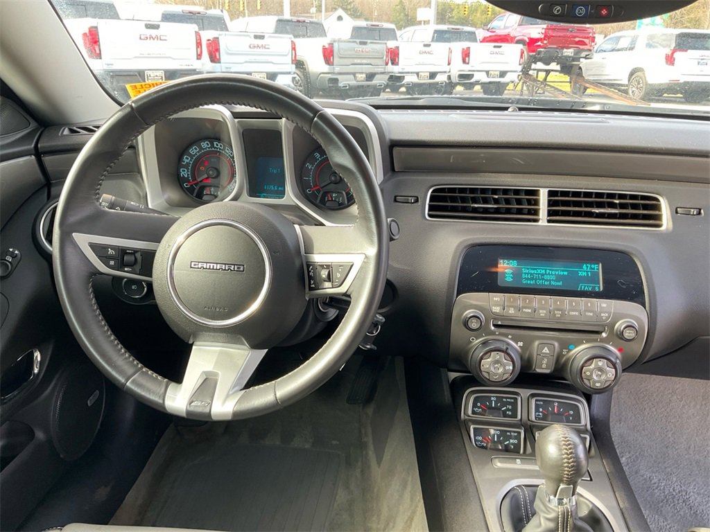 Used 2010 Chevrolet Camaro SS image 17