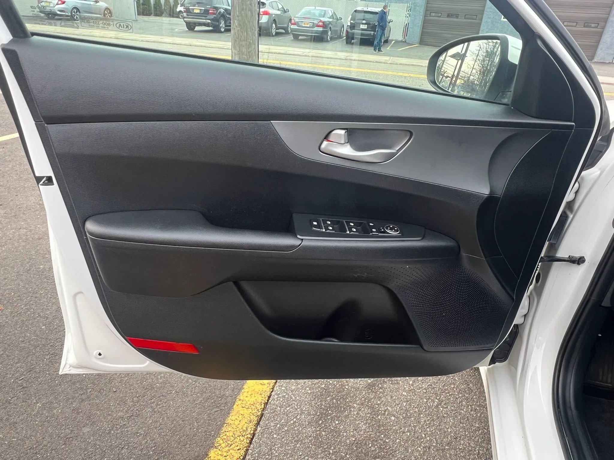 Used 2019 Kia Forte LXS FWD image 21