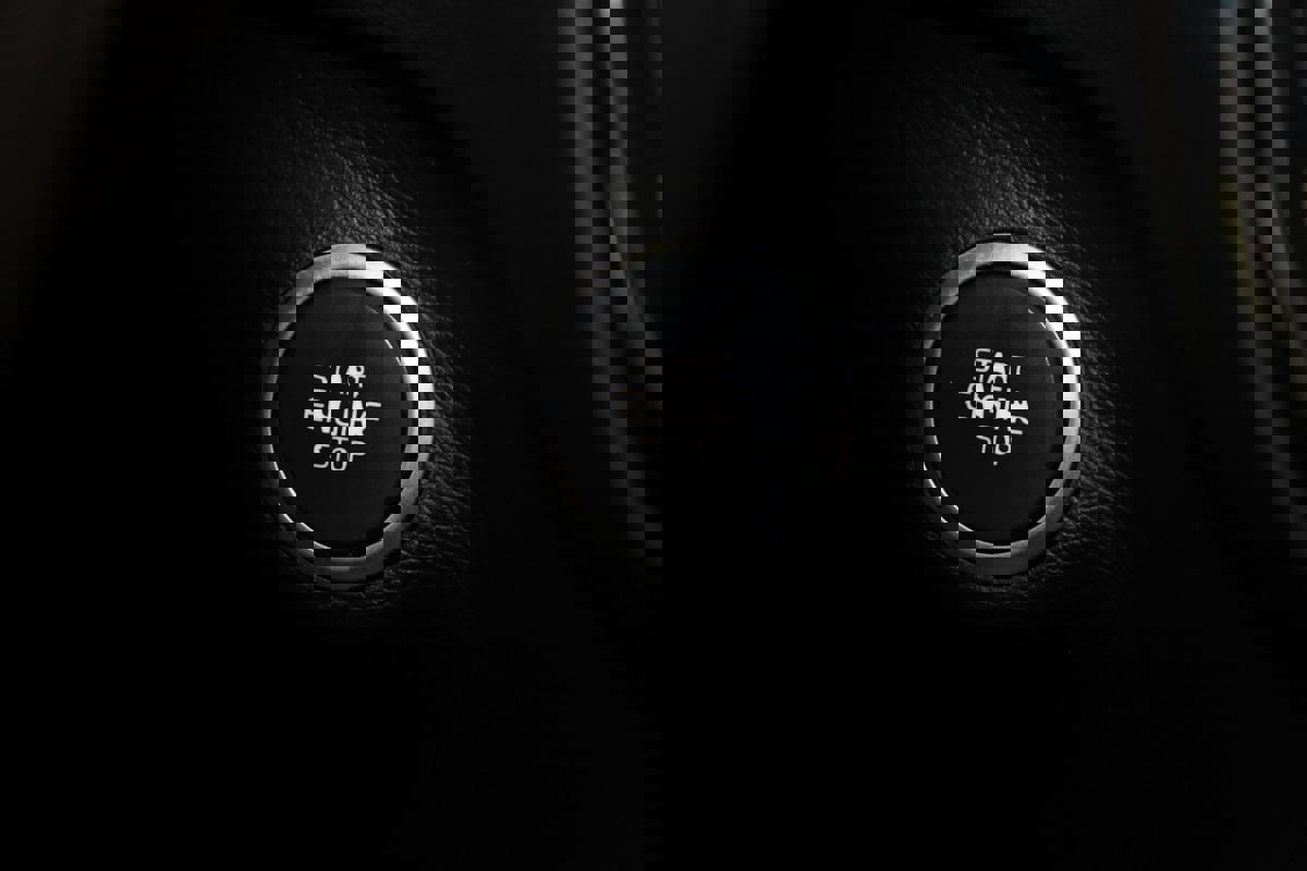 Used 2020 Volvo XC40 T5 R-Design image 28