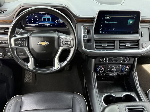 Used 2023 Chevrolet Suburban Premier image 12
