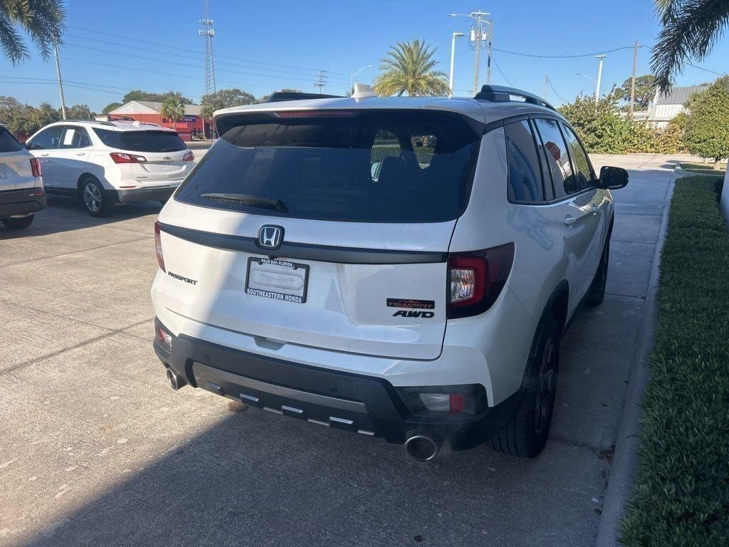 Used 2023 Honda Passport TrailSport image 7