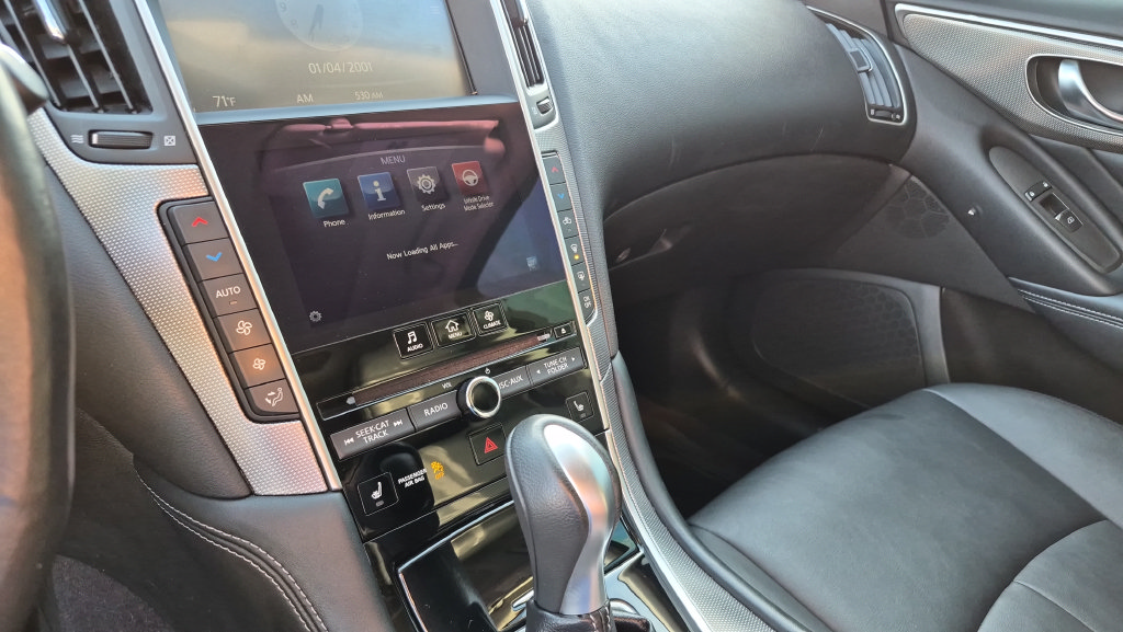 Used 2015 INFINITI Q50 Premium AWD/4WD image 17