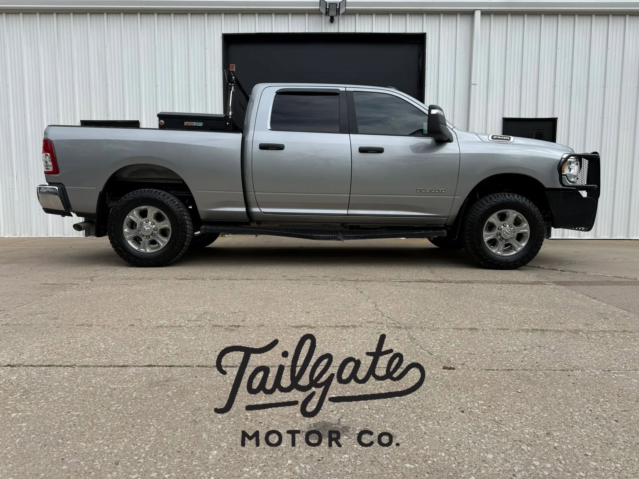 Used 2023 RAM 2500 Big Horn w/ Level 1 Equipment Group AWD/4WD image 1