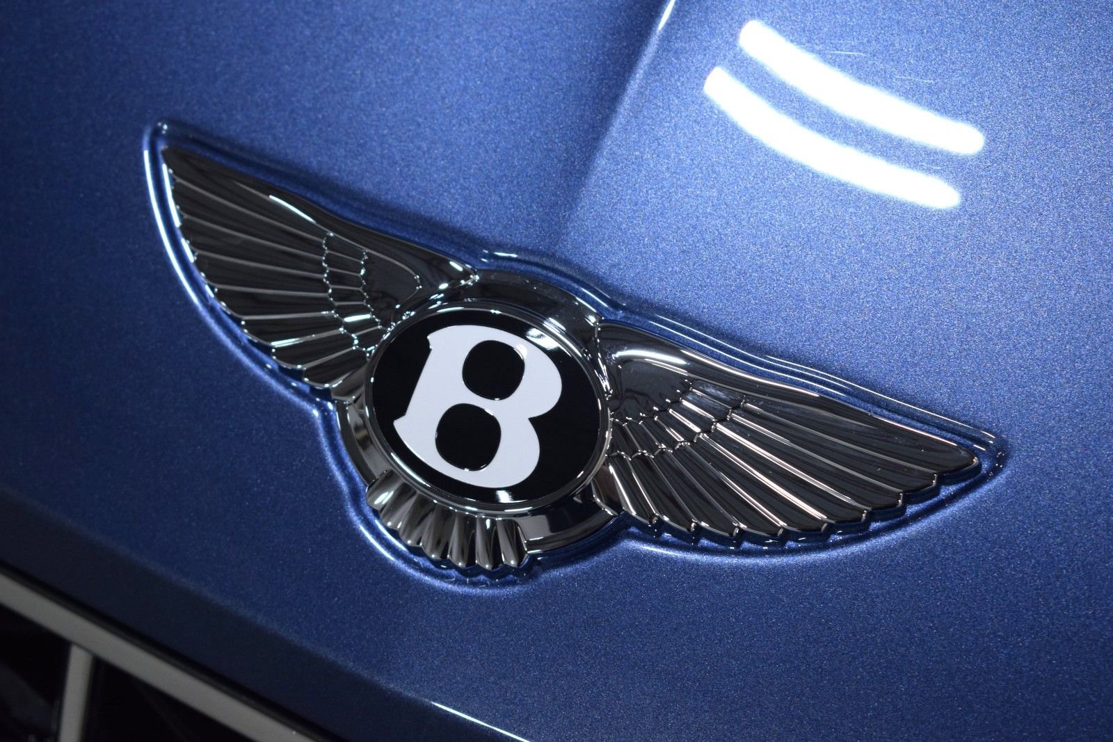 New 2026 Bentley Continental GTC AWD/4WD image 9