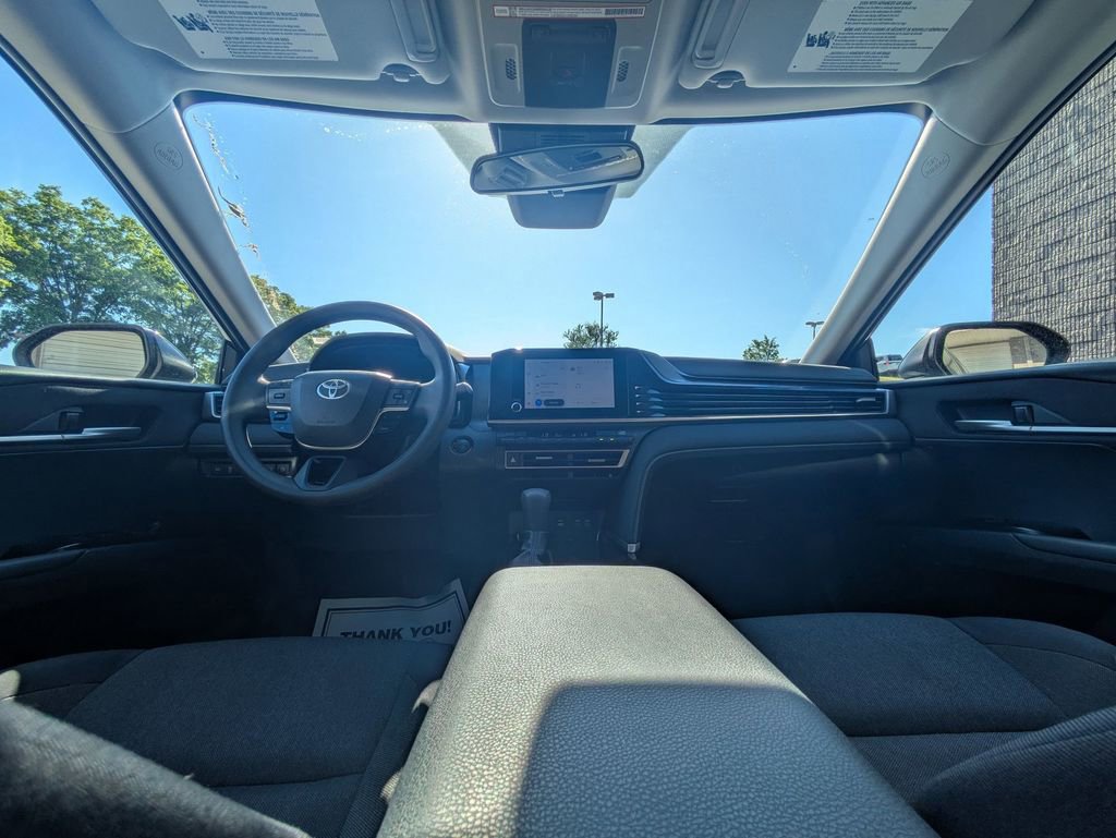 Used 2025 Toyota Camry LE FWD image 26