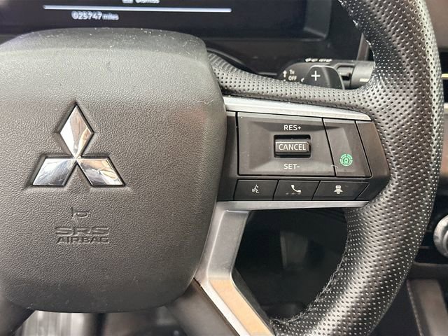 Used 2024 Mitsubishi Outlander SE image 23