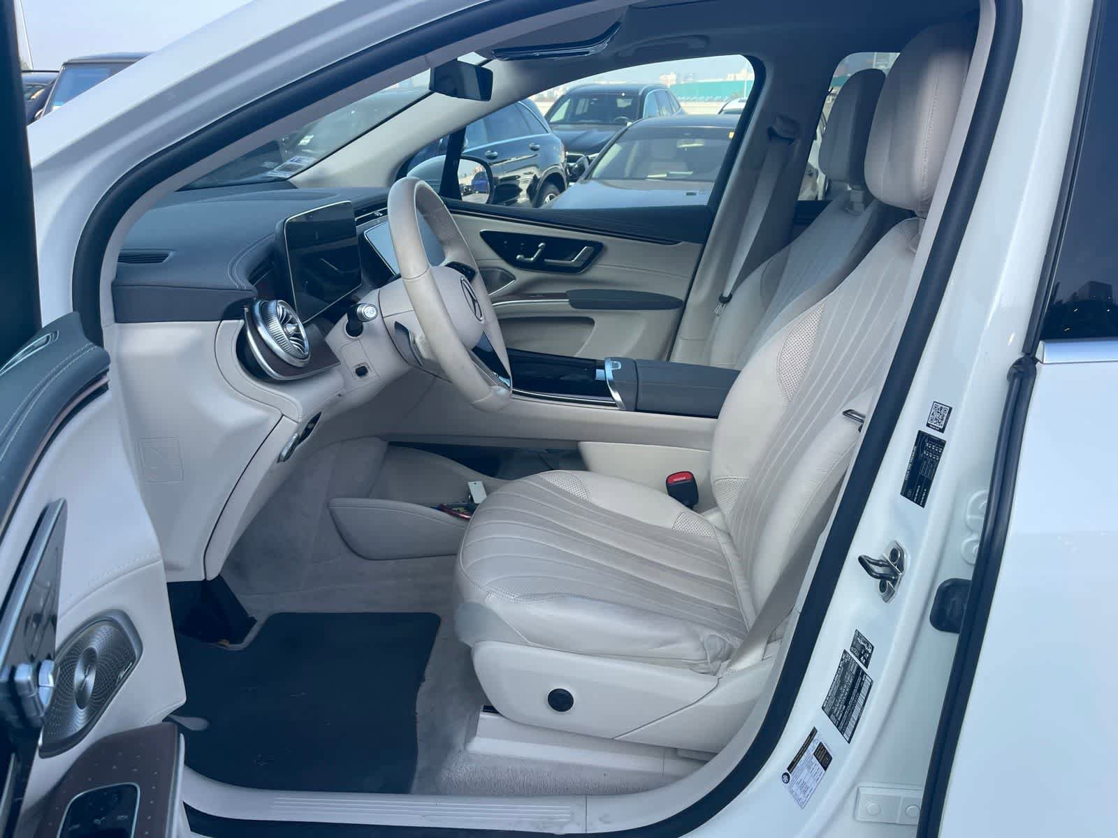 Certified 2023 Mercedes-Benz EQS 450+ SUV image 31