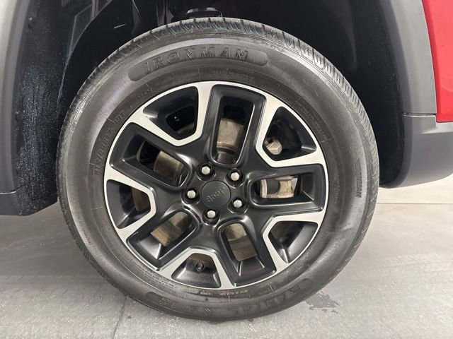 Used 2019 Jeep Compass Trailhawk image 12