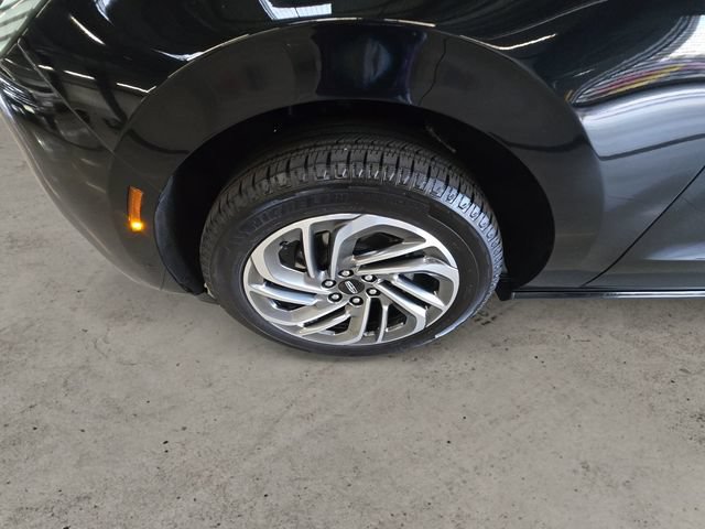 Used 2025 Lincoln Navigator Reserve AWD/4WD image 9