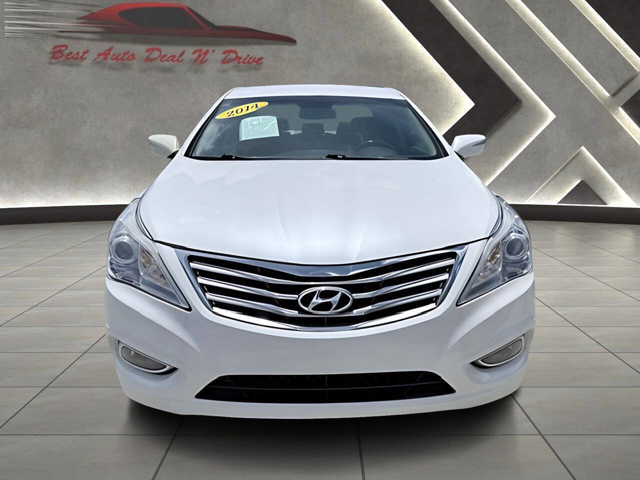 Used 2014 Hyundai Azera Limited FWD image 2