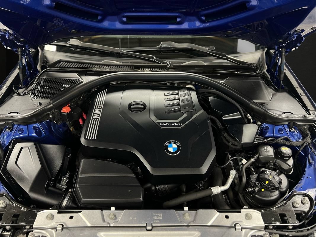 Used 2021 BMW 330i xDrive Sedan w/ M Sport Package AWD/4WD image 32