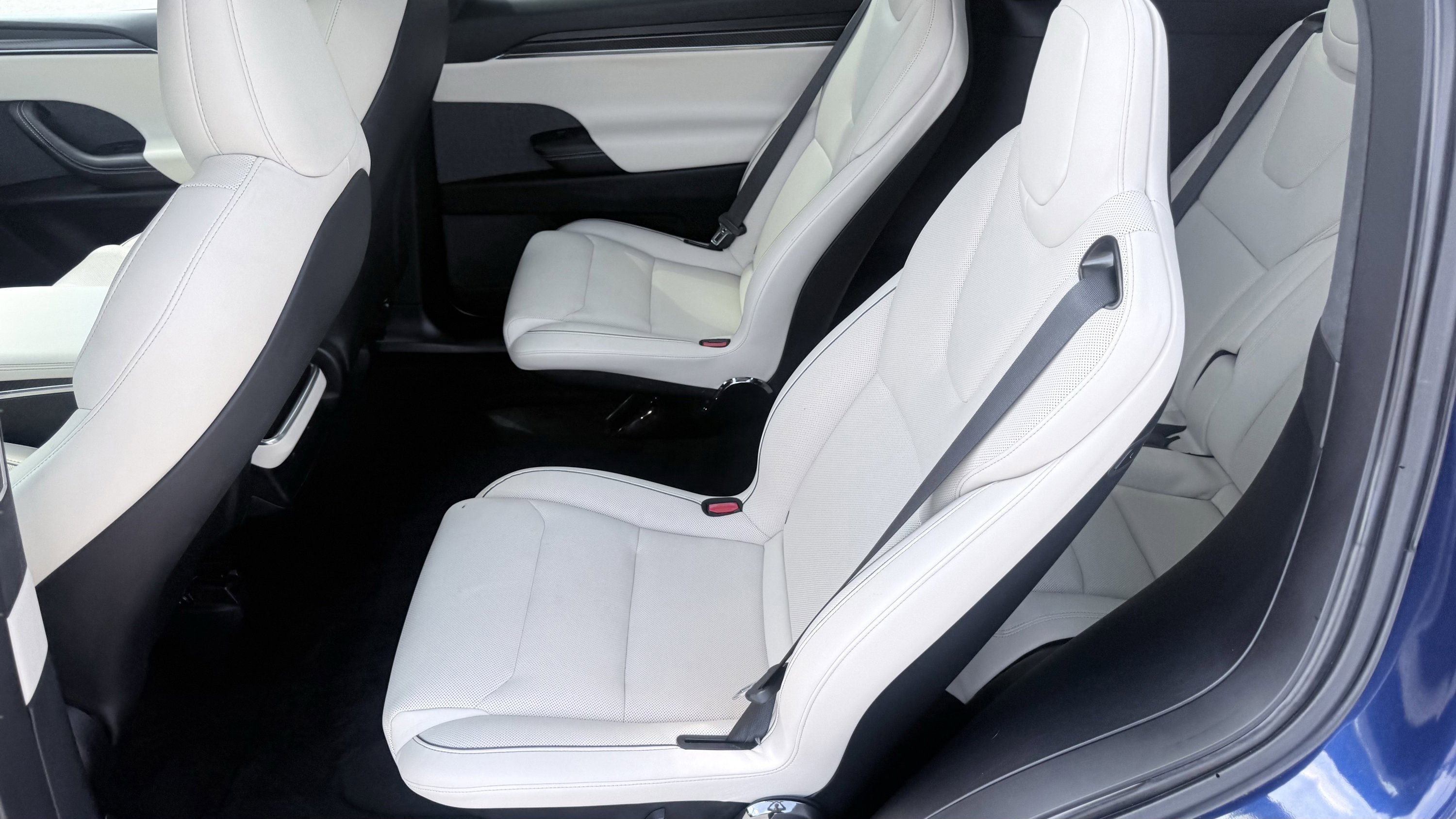 Used 2022 Tesla Model X Plaid AWD/4WD image 26
