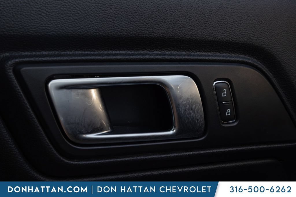 Used 2021 Ford Mustang Premium RWD image 13