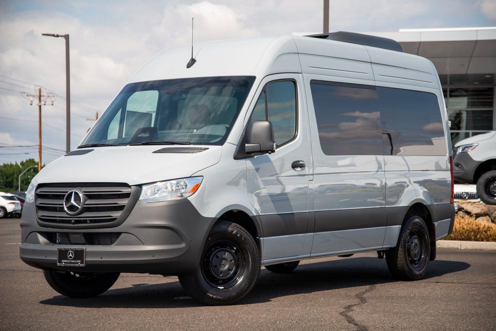 New 2025 Mercedes-Benz Sprinter 2500