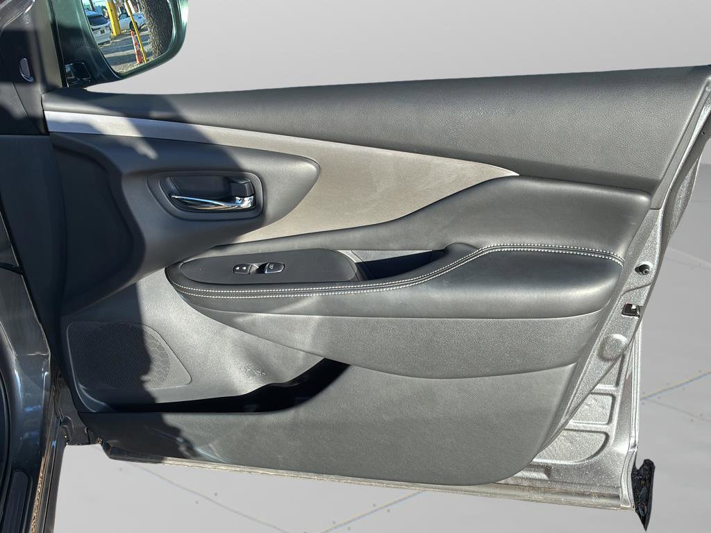 Used 2024 Nissan Murano SL image 37