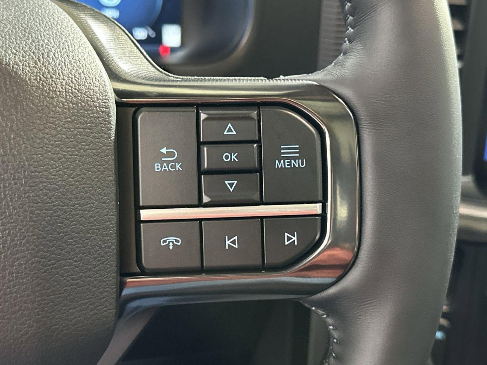 New 2025 Ford F150 Platinum w/ Equipment Group 702A High image 18