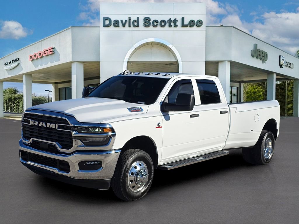 Used 2025 RAM 3500 Tradesman w/ Chrome Appearance Group